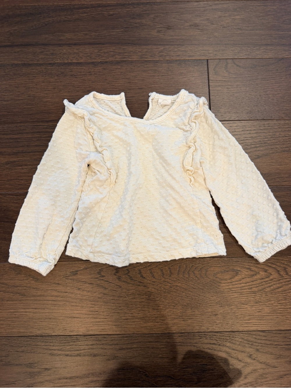 Girls' Cream Textured Long-Sleeve Top with Ruffle Detail Size 3 Years - C17-066